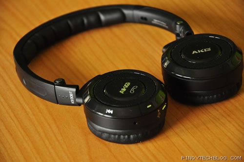AKG K830bt headset