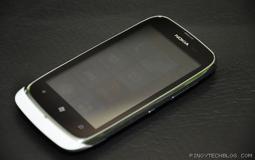Nokia Lumia 610 0