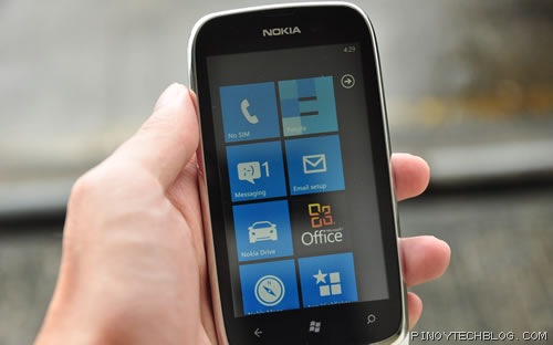 Nokia Lumia 610 display