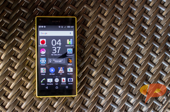 Sony Xperia Z5 Compact Display