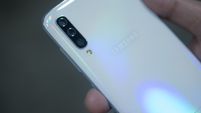 Samsung Galaxy A50 (4)