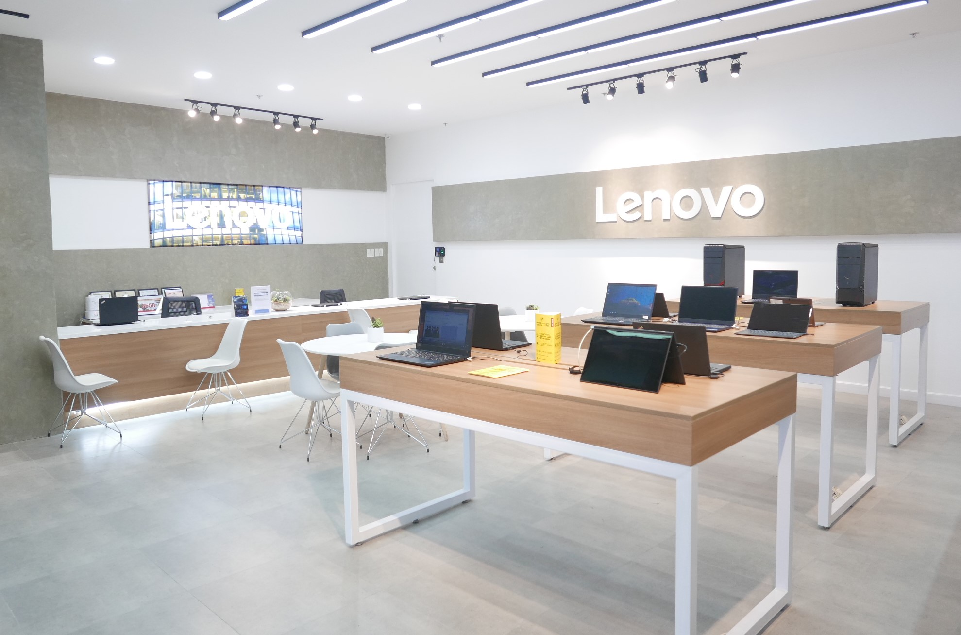 Lenovo Service Center interior_Pinoy Tech Blog